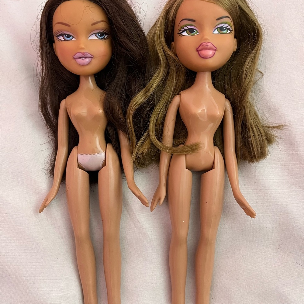 Bratz dolls